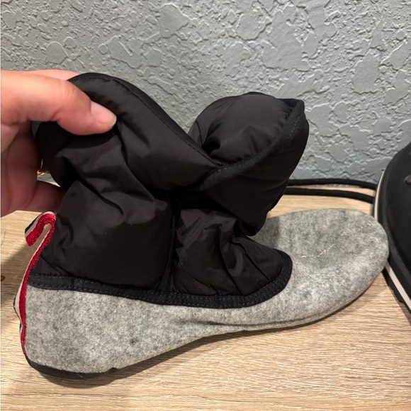 Moncler Inaya Boots With Removable Insulated Down Black Size US7 Like New - Picture 5 of 6